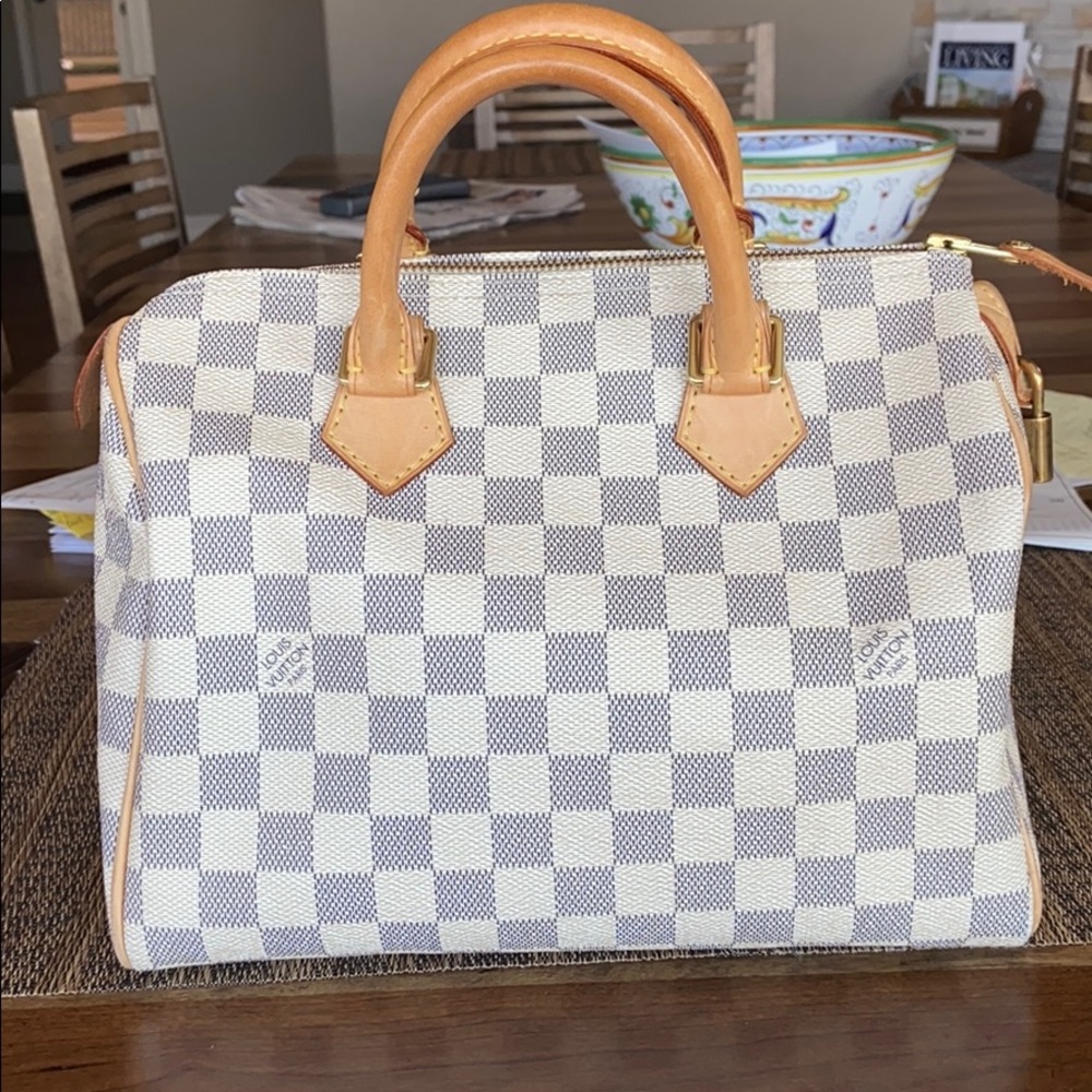 LV Damian Azur Speedy 25